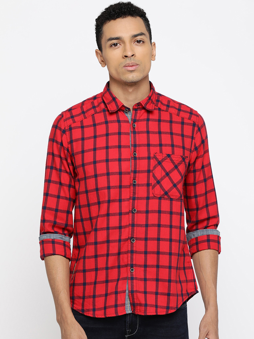 

Pepe Jeans Men Red & Navy Blue Regular Fit Checked Casual Shirt