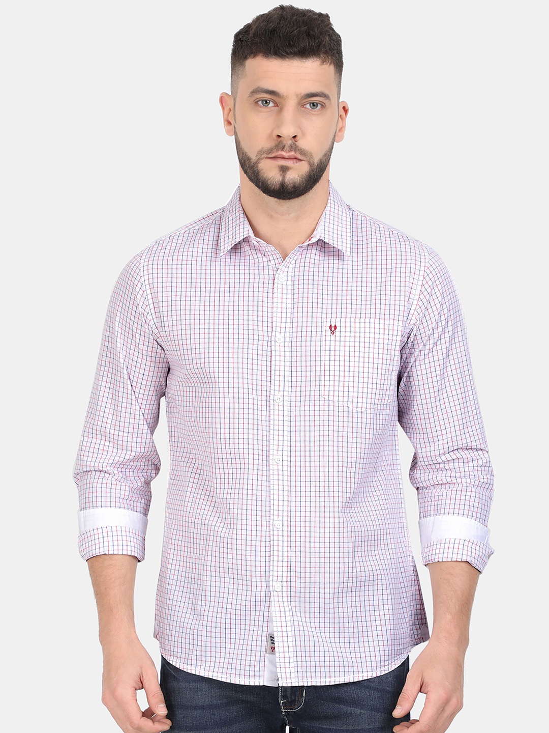 

VUDU Men White & Purple Regular Fit Checked Casual Shirt