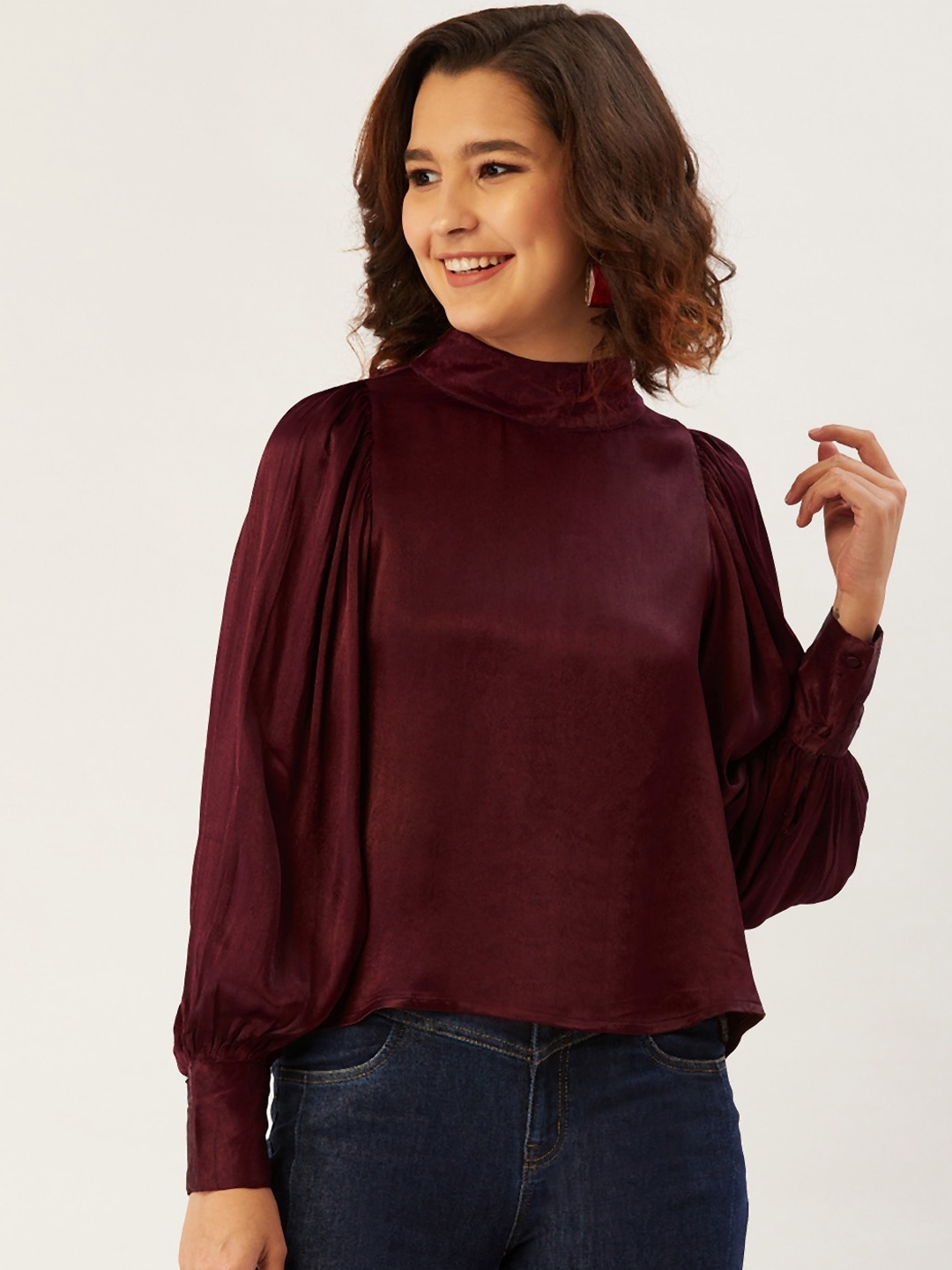 

Anvi be yourself Burgundy Puff Sleeves Regular Top