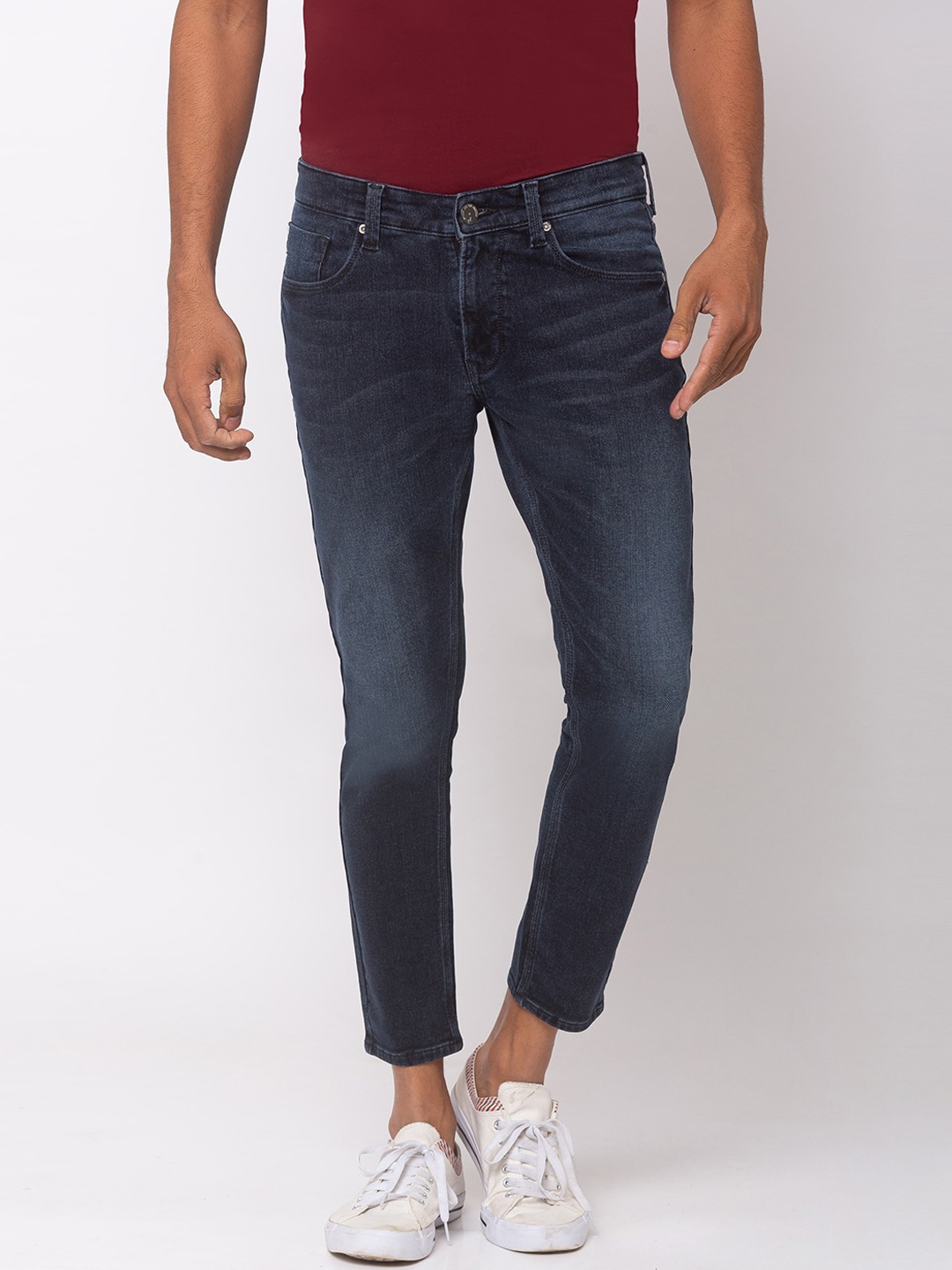 

SPYKAR Men Blue Tapered Fit Low-Rise Clean Look Jeans