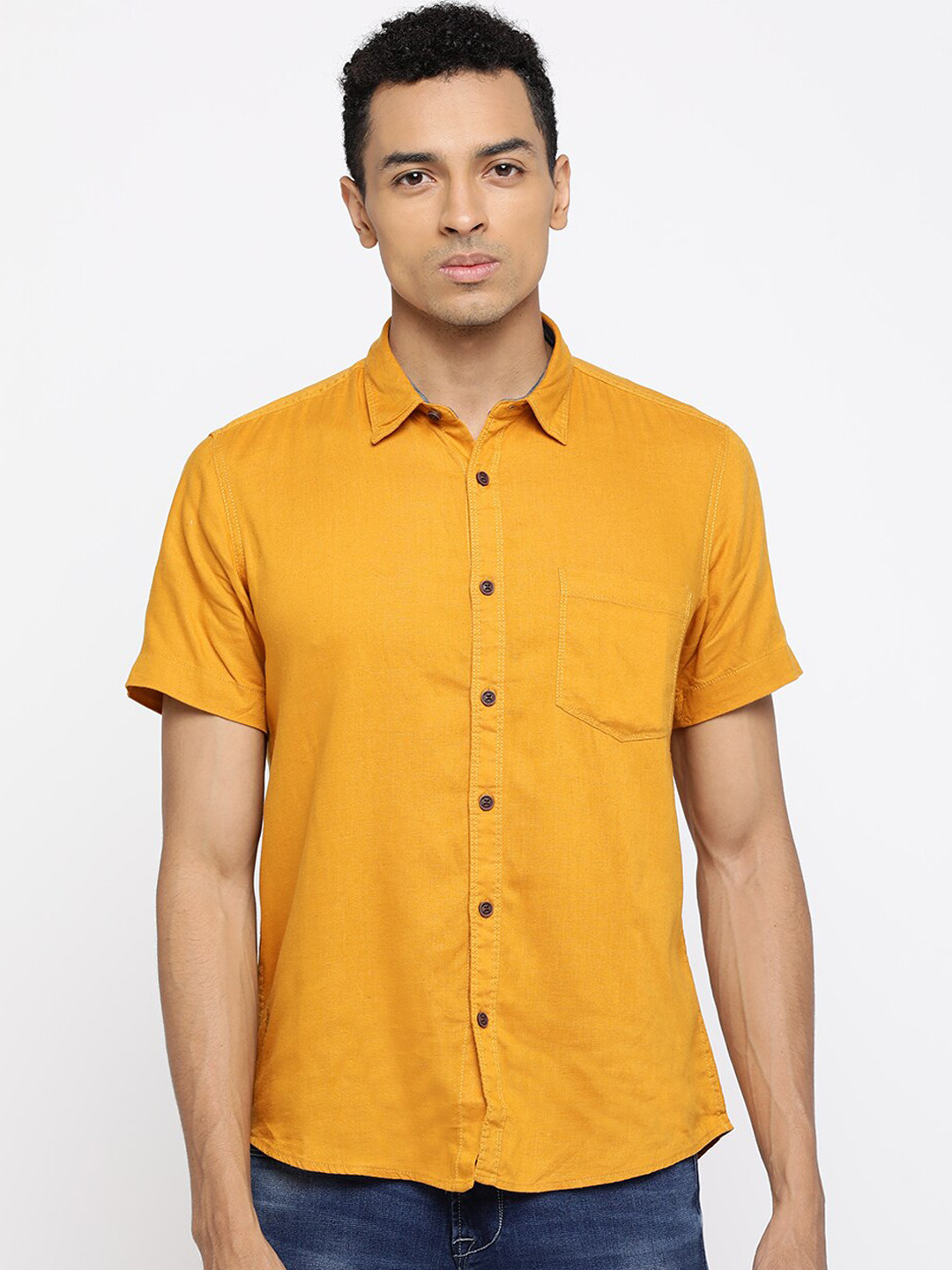 

Pepe Jeans Men Mustard Yellow Regular Fit Solid Casual Shirt