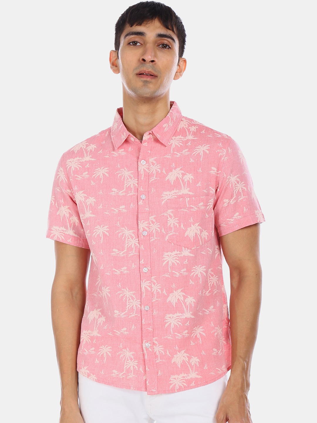 

Ruggers Men Pink Regular Fit Printed Casual Shirt