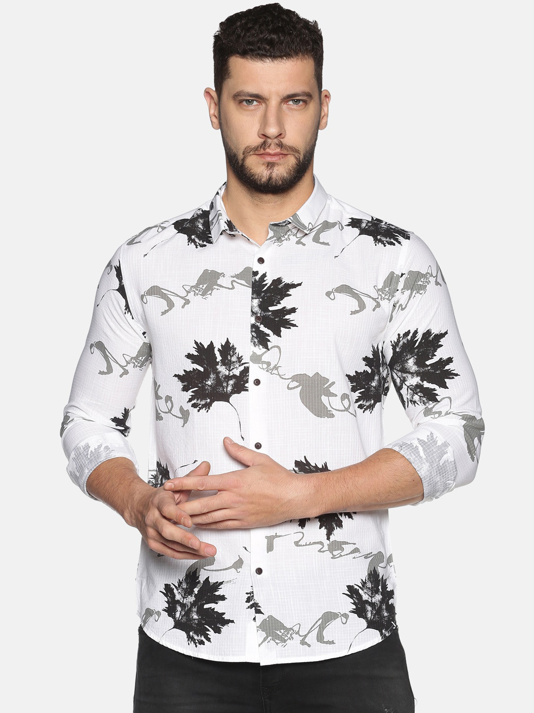 

SHOWOFF Men White & Black Slim Fit Printed Casual Shirt