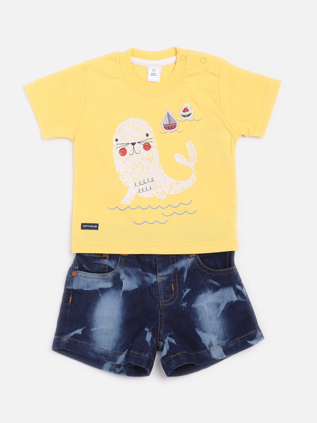

TOFFY HOUSE Boys Yellow & Blue Printed T-shirt with Shorts