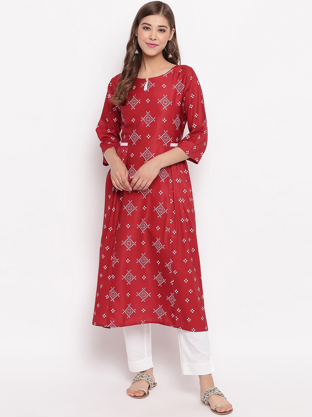 

Janasya Women Maroon & White Geometric Printed Keyhole Neck Crepe Kurta