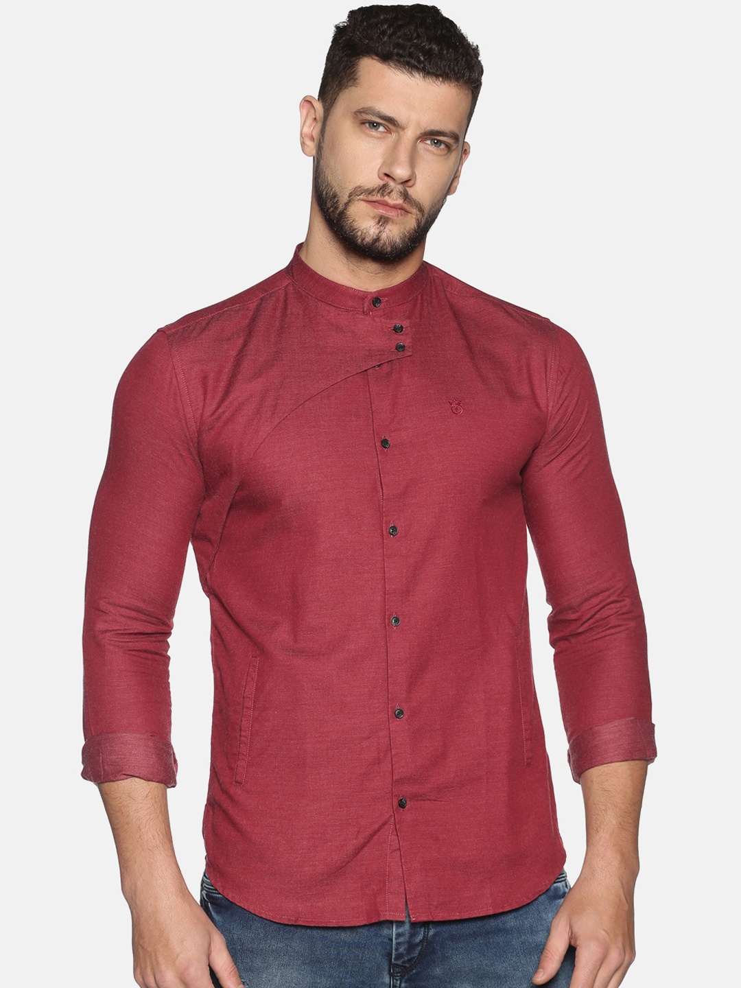 

SHOWOFF Men Maroon Slim Fit Solid Casual Shirt
