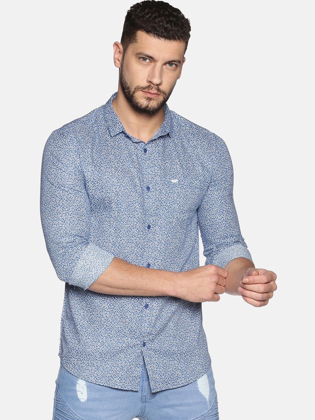 

SHOWOFF Men Blue & White Slim Fit Printed Casual Shirt