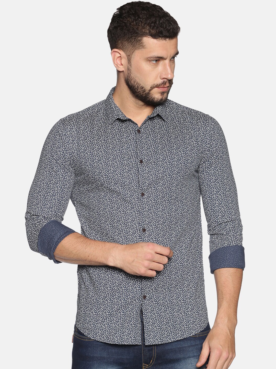 

SHOWOFF Men Navy Blue Slim Fit Printed Casual Shirt