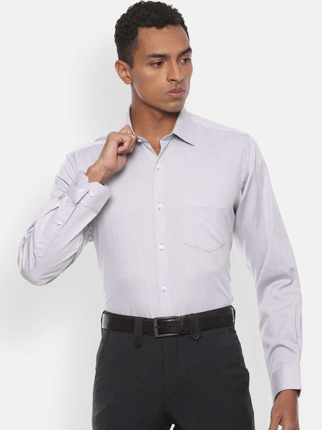 

Van Heusen Men Grey Regular Fit Self Design Formal Cotton Shirt