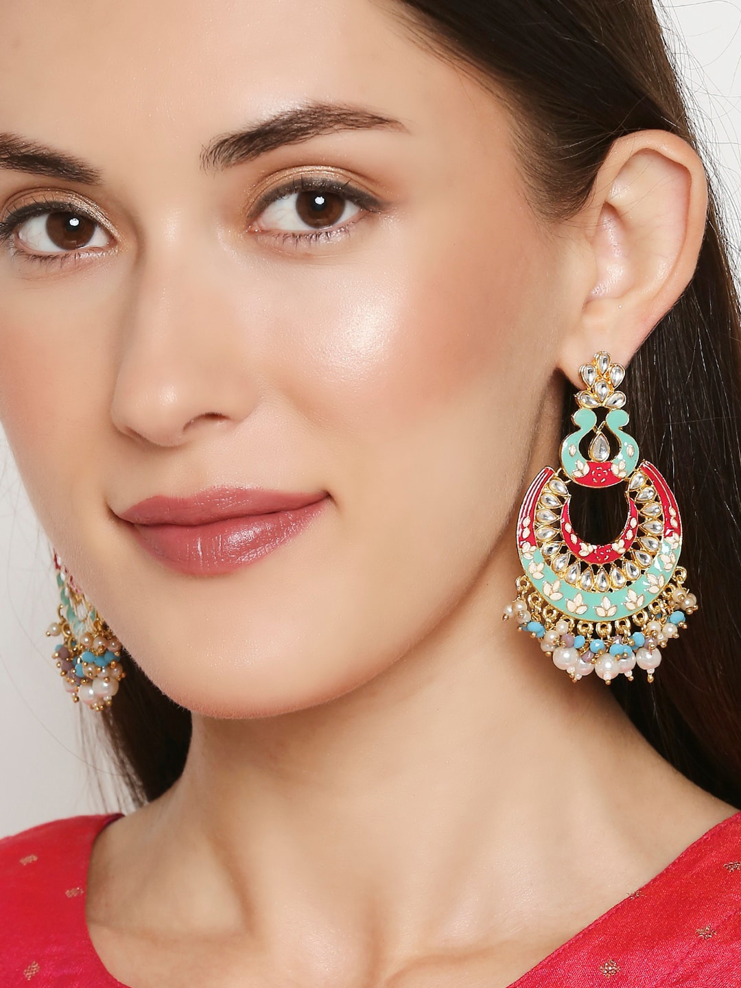 

OOMPH Green & Red Crescent Shaped Chandbalis