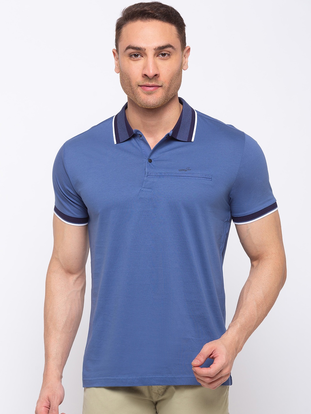 Status Quo Men Grey Solid Polo Collar T-shirt
