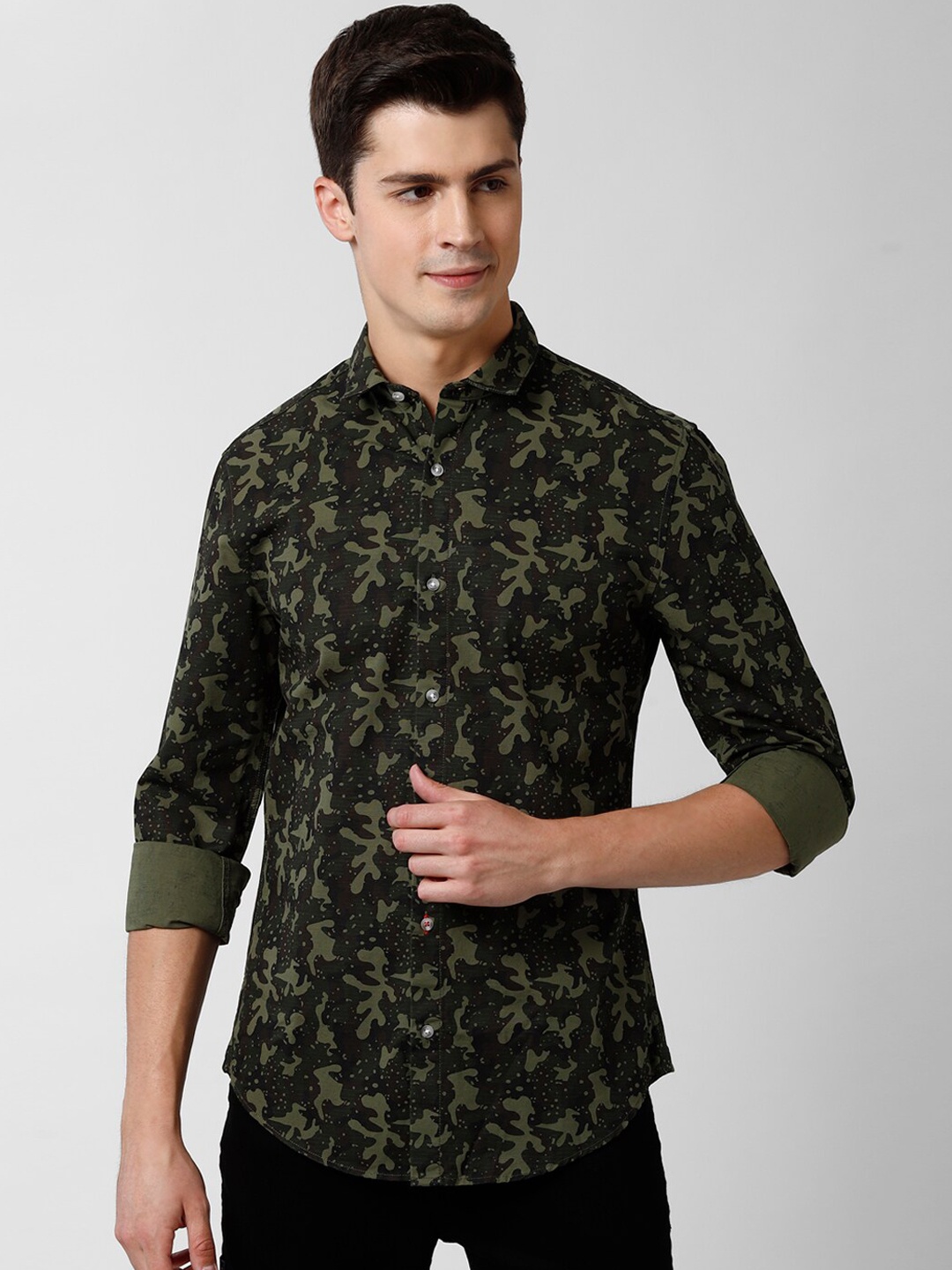 

Peter England Casuals Men Olive Green & Black Slim Fit Printed Casual Shirt