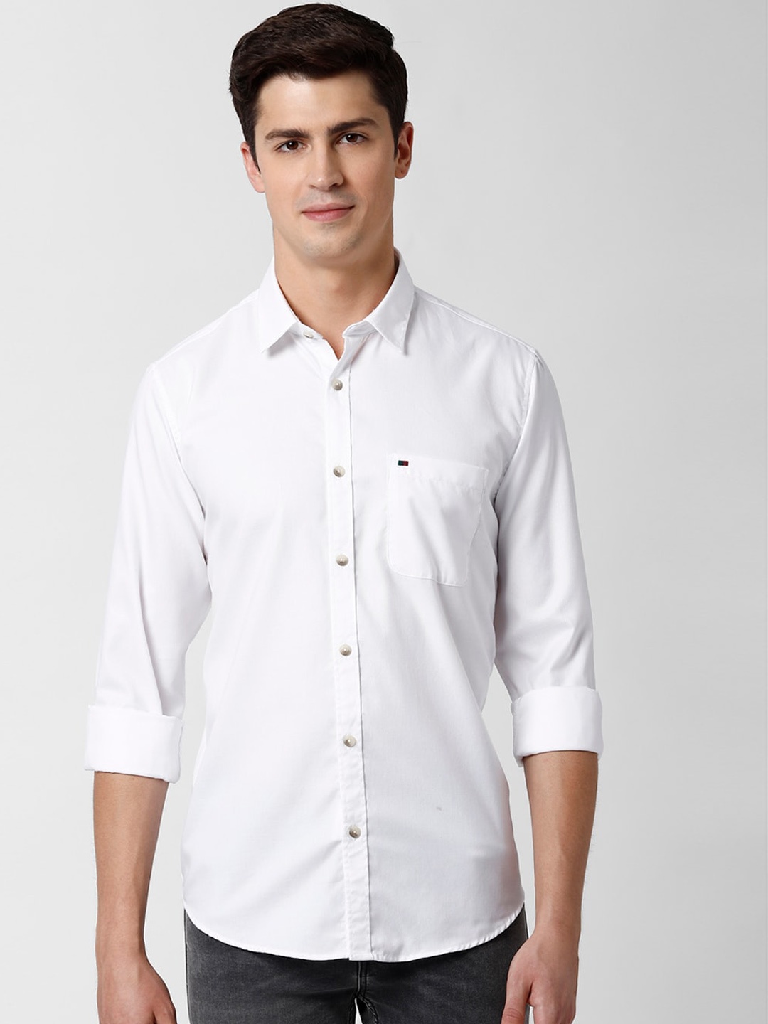 

Peter England Casuals Men White Slim Fit Solid Casual Shirt