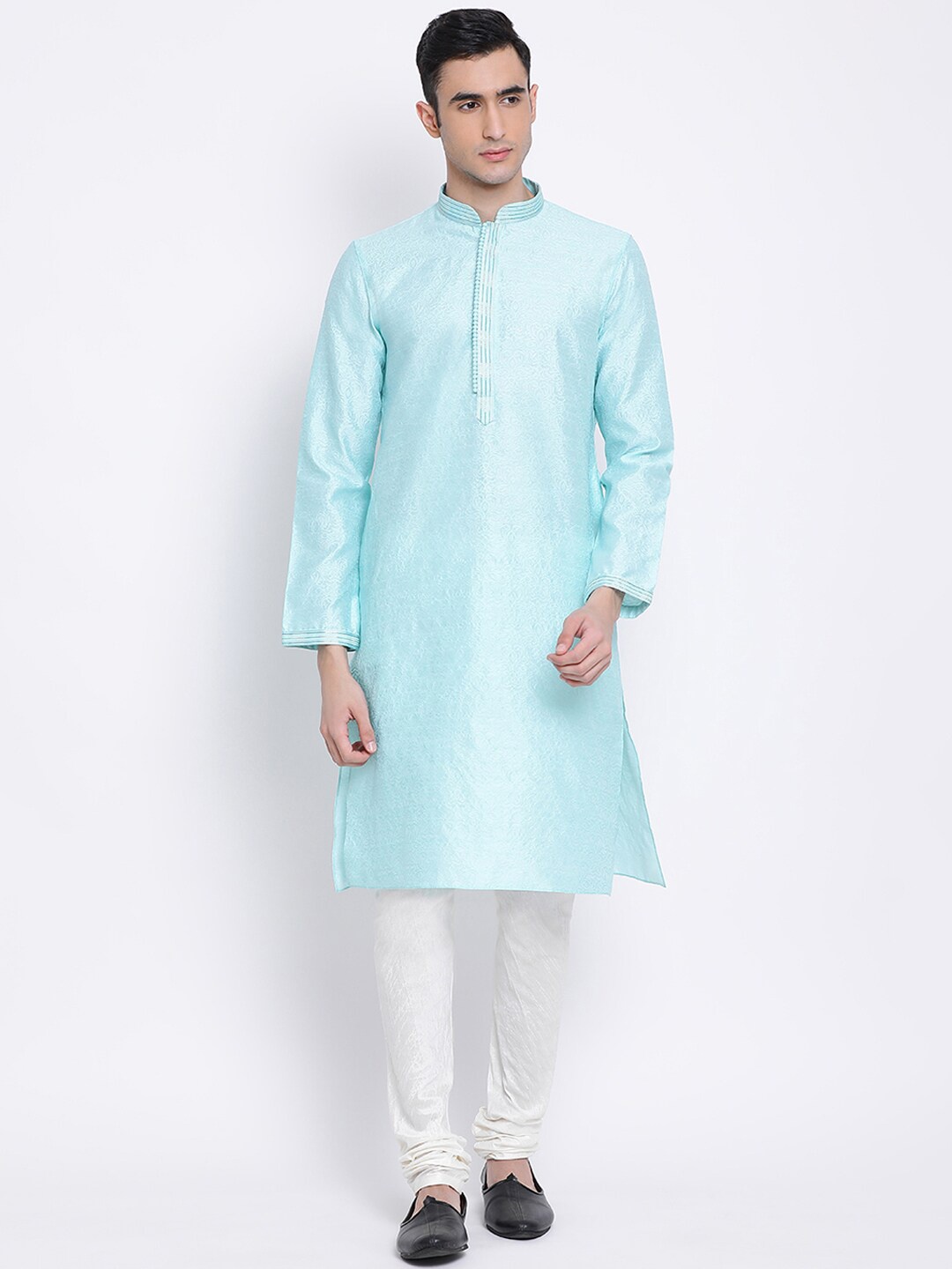 Sanwara Men Blue Solid Straight Kurta
