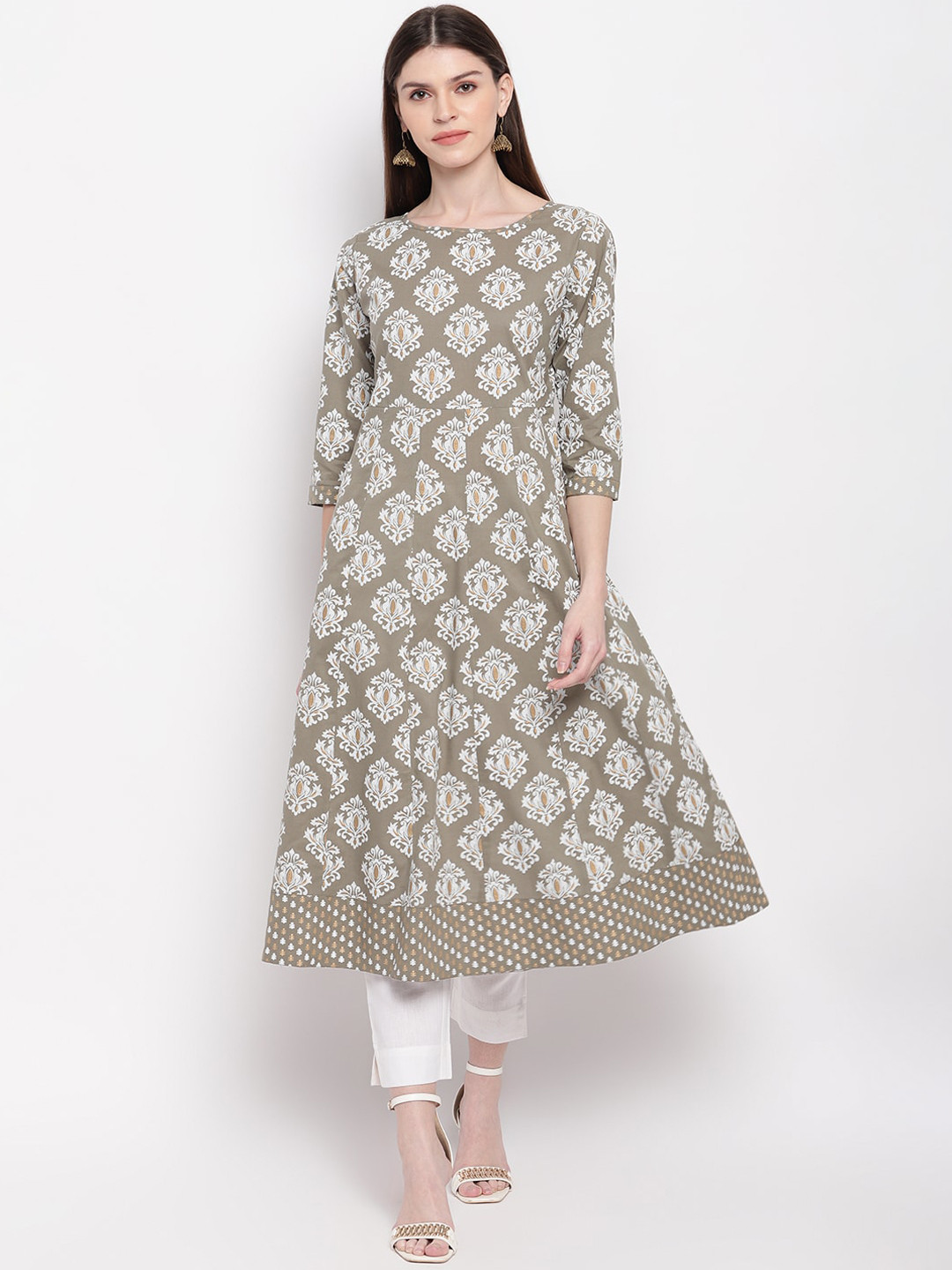 

Janasya Women Green & Off White Ethnic Motifs Printed Anarkali Kurta