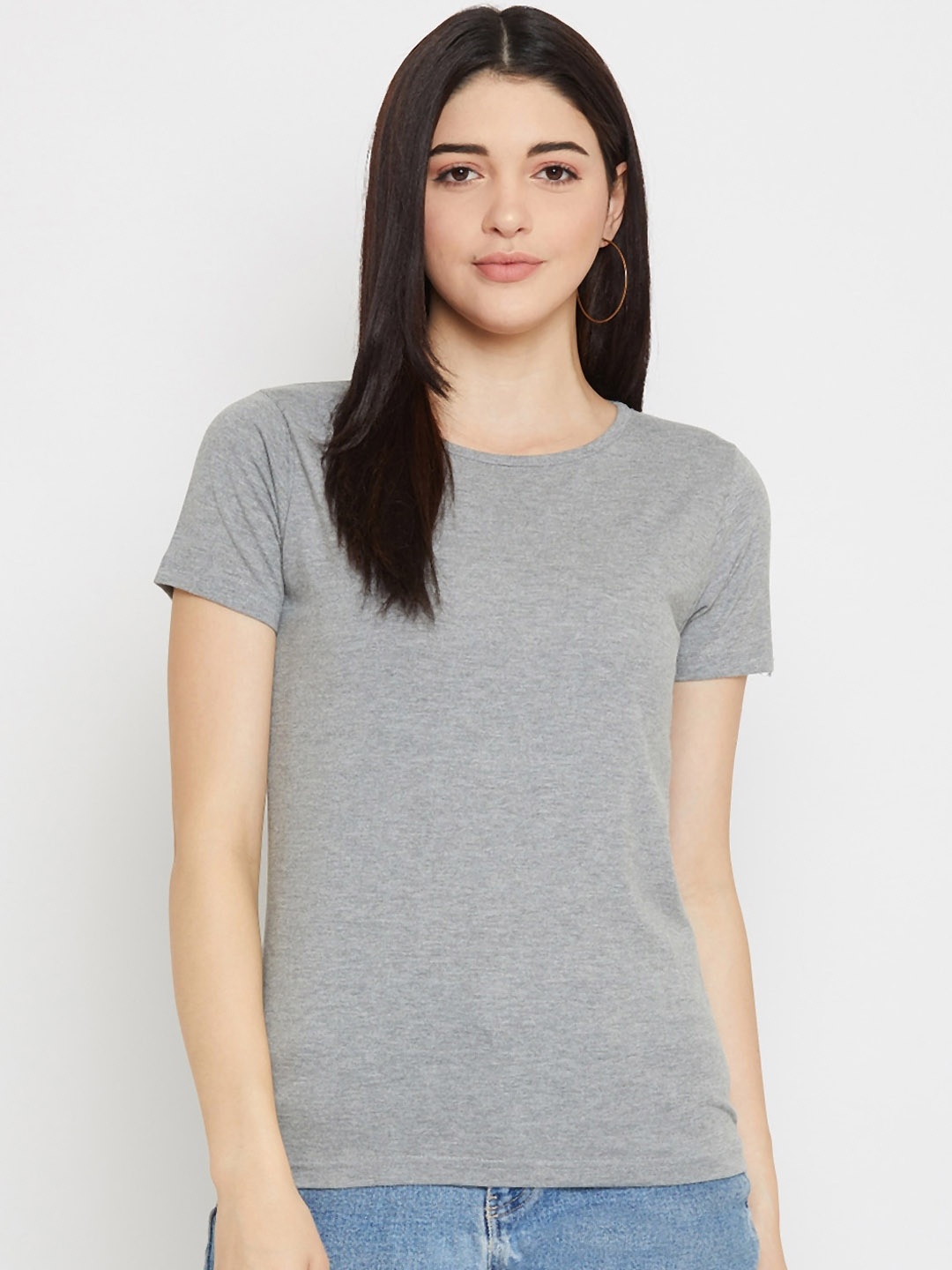 

Rodzen Women Grey Solid Round Neck T-shirt