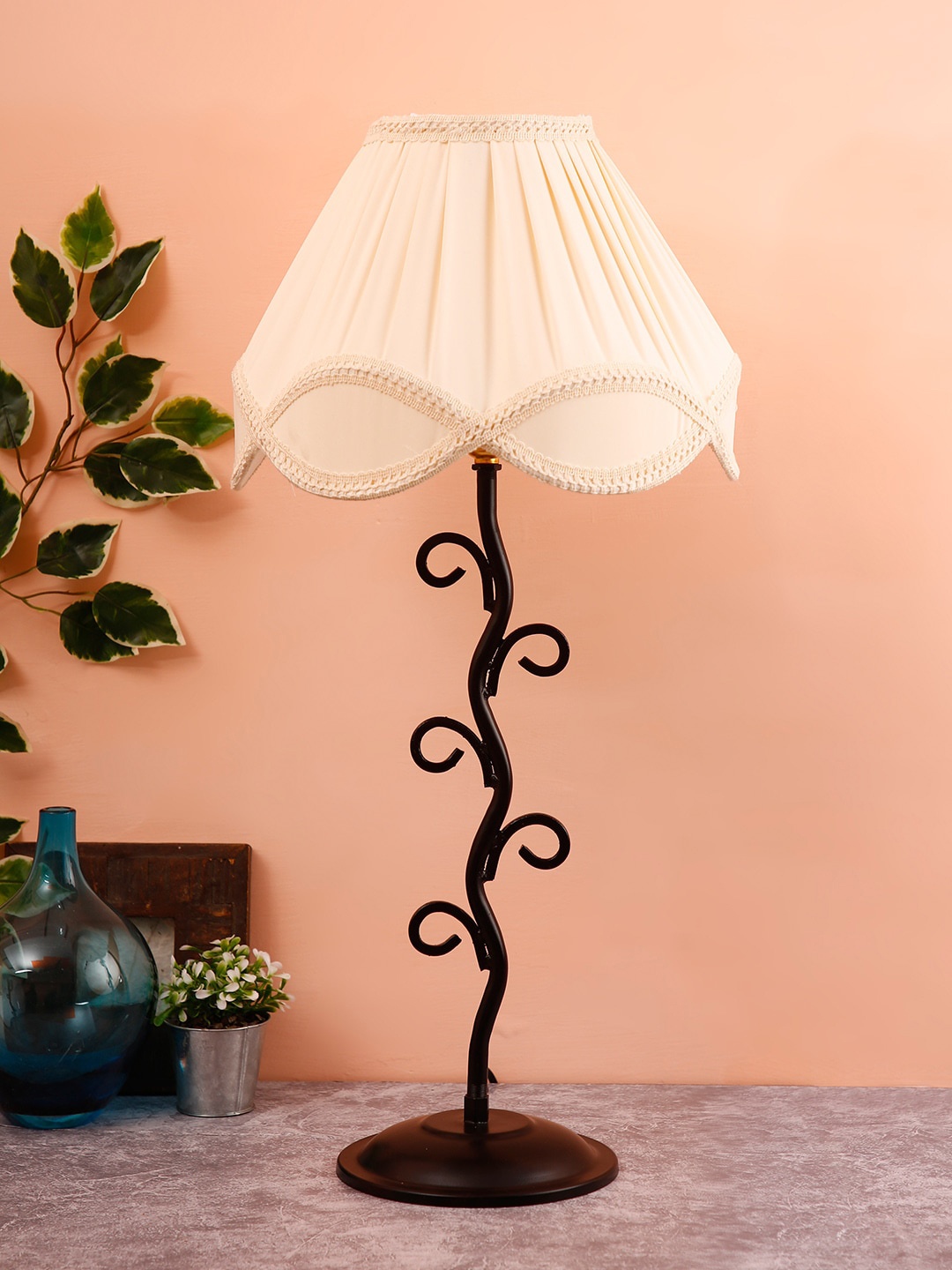 

Devansh Off-White Solid Vintage Table Lamp