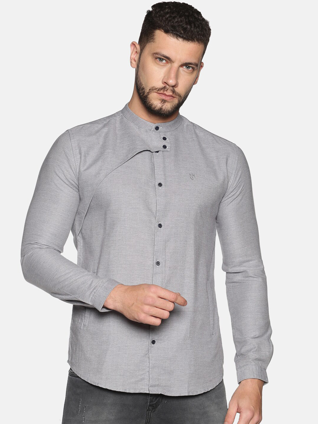 

SHOWOFF Men Grey Slim Fit Solid Casual Shirt