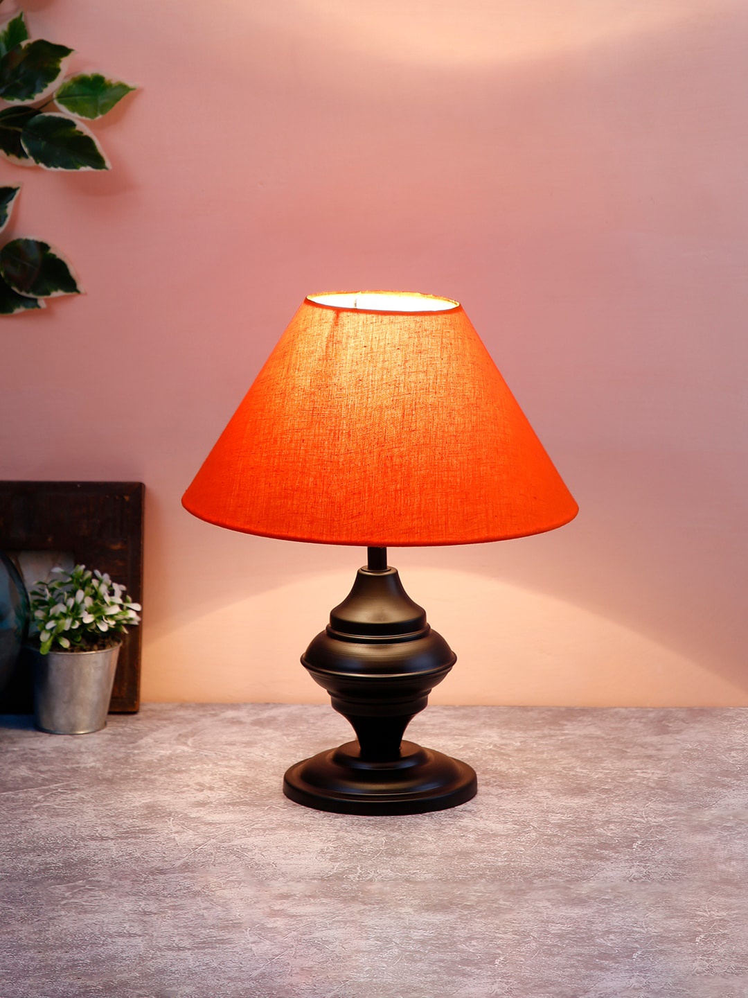 

Devansh Orange & Black Solid Frustum Table Lamp