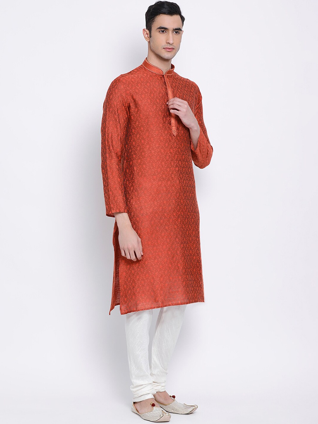 

Sanwara Men Rust-Coloured Woven Design Straight Kurta
