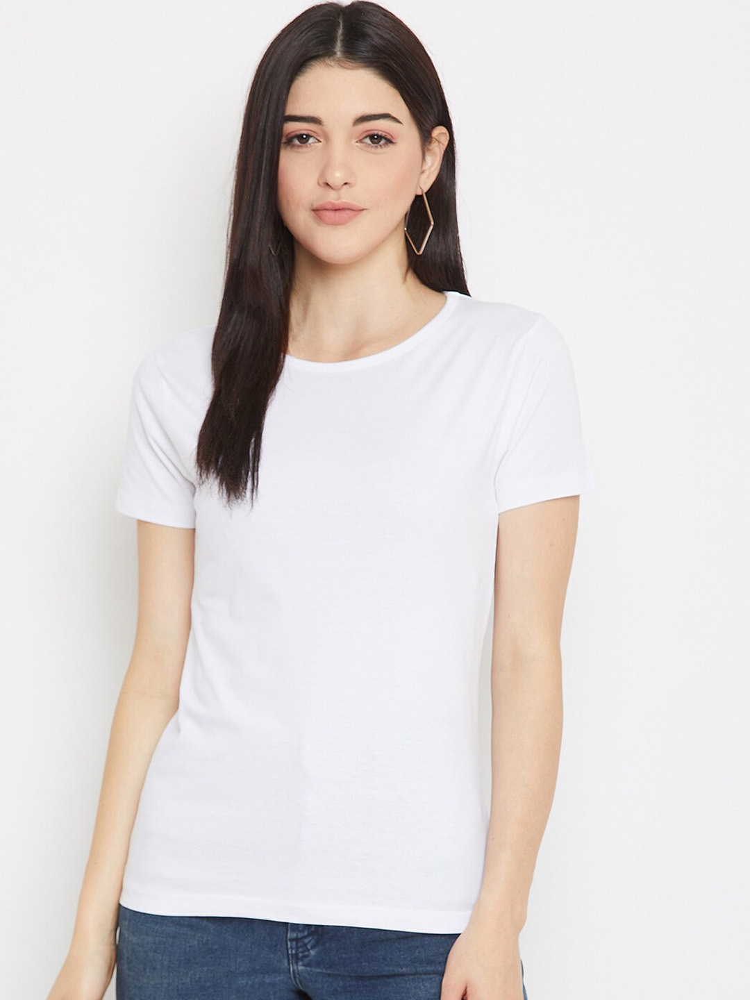 

Rodzen Women White Solid Round Neck T-shirt