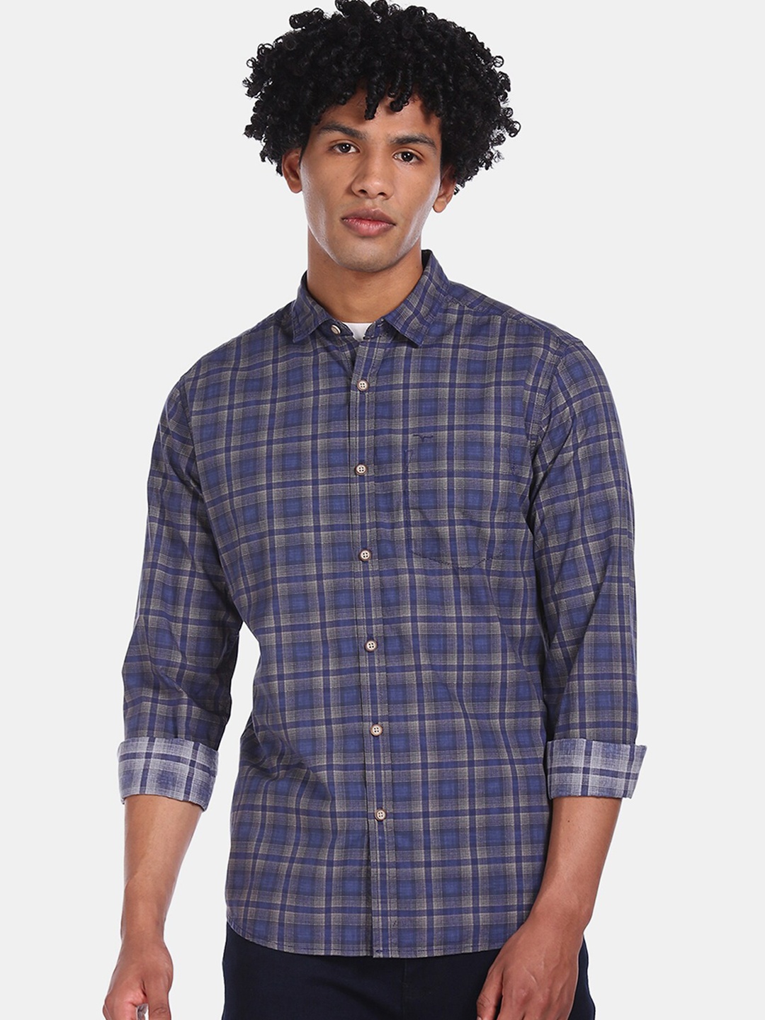 

Flying Machine Men Blue Regular Fit Checked Casual Shirt