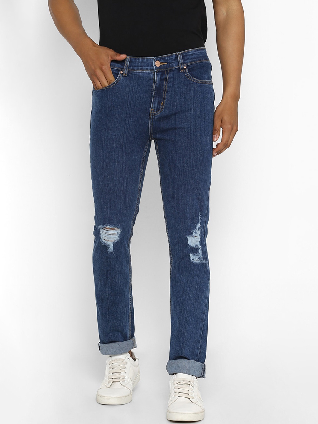 

FOREVER 21 Men Blue Regular Fit Mid-Rise Mildly Distressed Stretchable Jeans