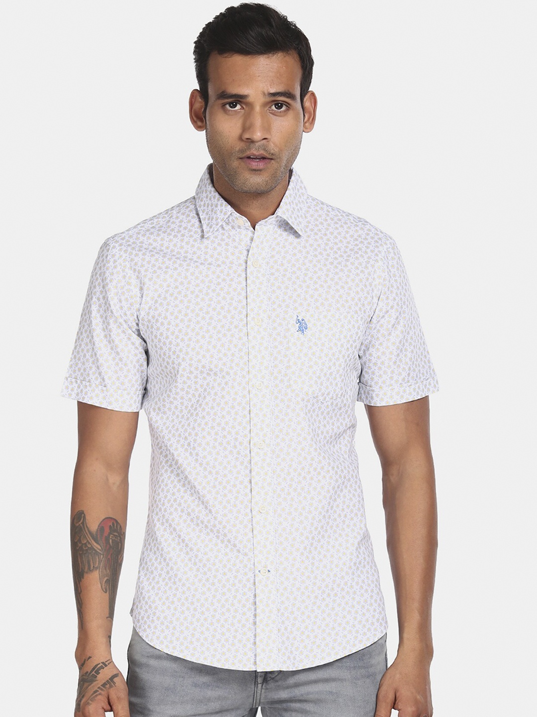 

U.S. Polo Assn. Men White & Yellow Regular Fit Cotton Printed Casual Shirt