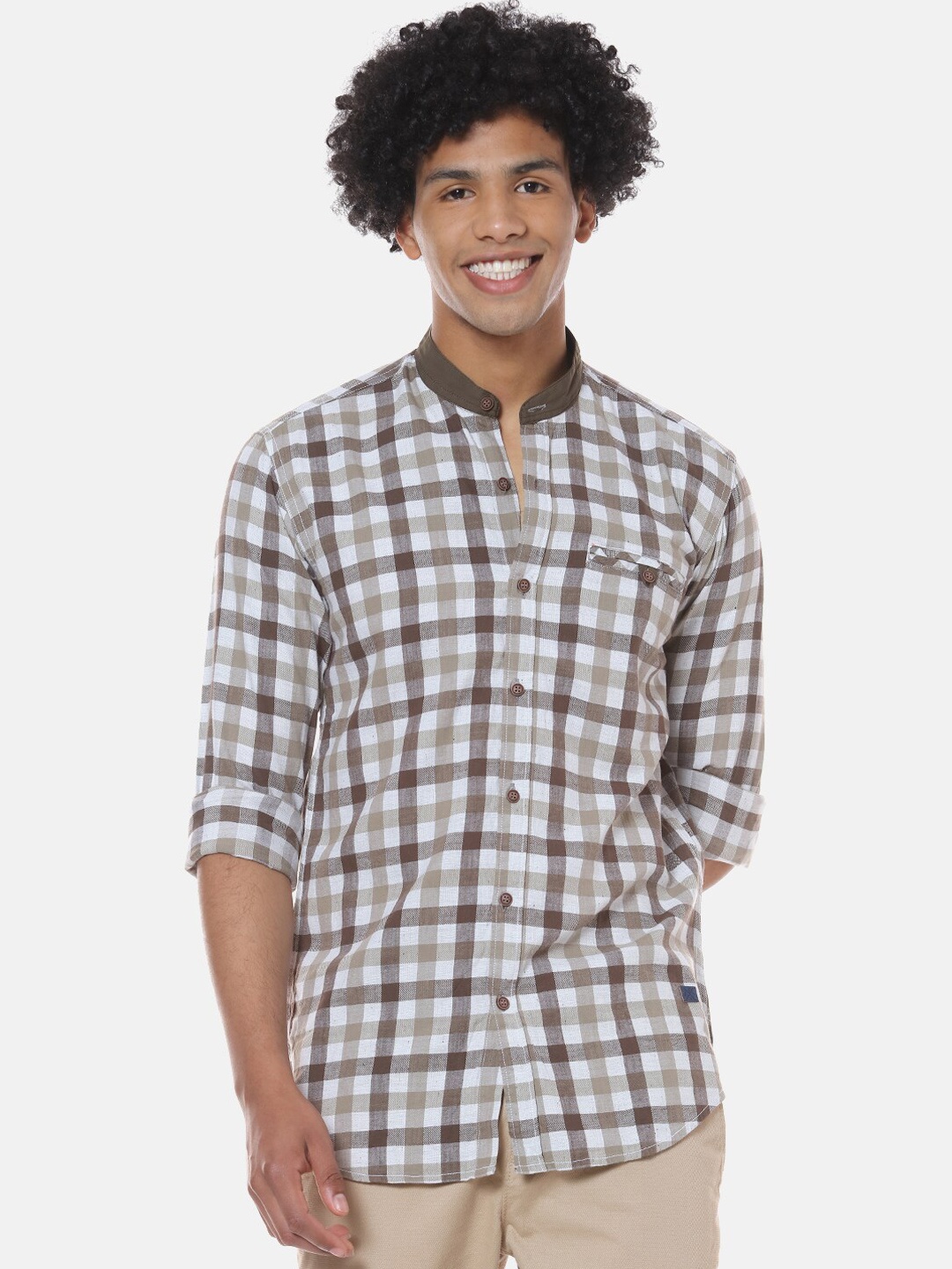 

Campus Sutra Men White & Brown Regular Fit Checked Casual Shirt