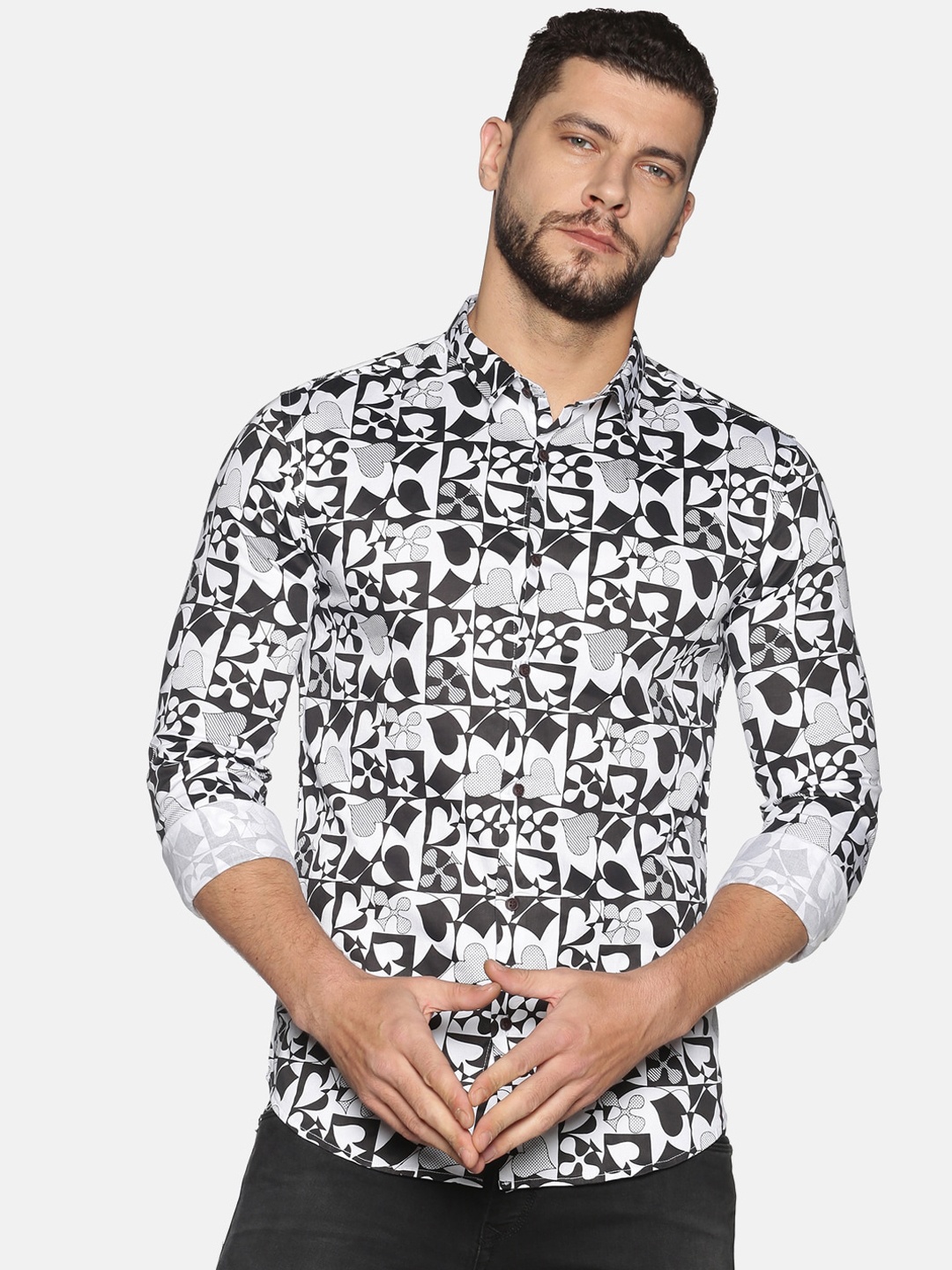 

SHOWOFF Men White & Black Slim Fit Printed Casual Shirt
