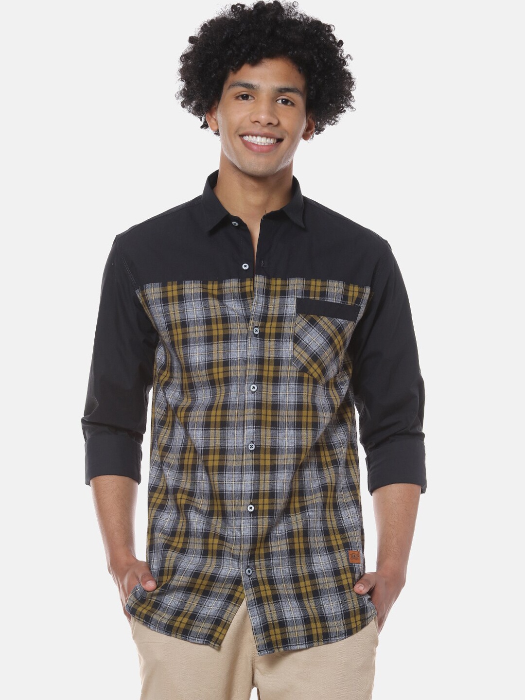 

Campus Sutra Men Olive Green Regular Fit Checked Casual Shirt