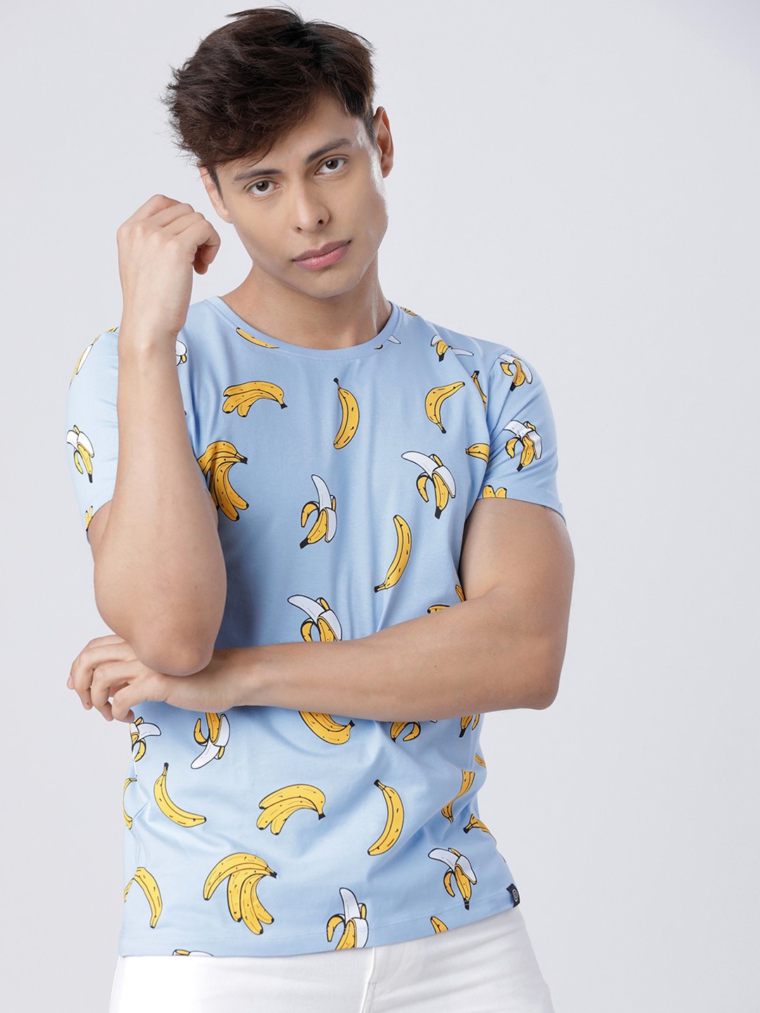 

LOCOMOTIVE Men Blue & Yellow Slim Fit Printed Round Neck T-shirt