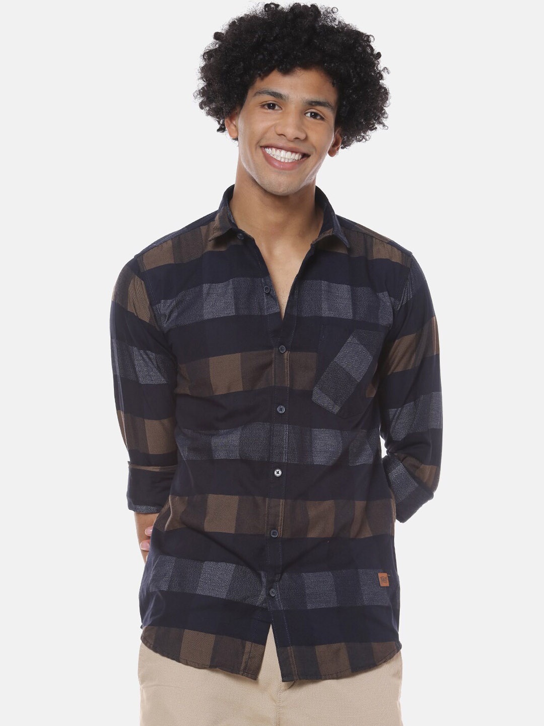 

Campus Sutra Men Blue Regular Fit Checked Casual Shirt