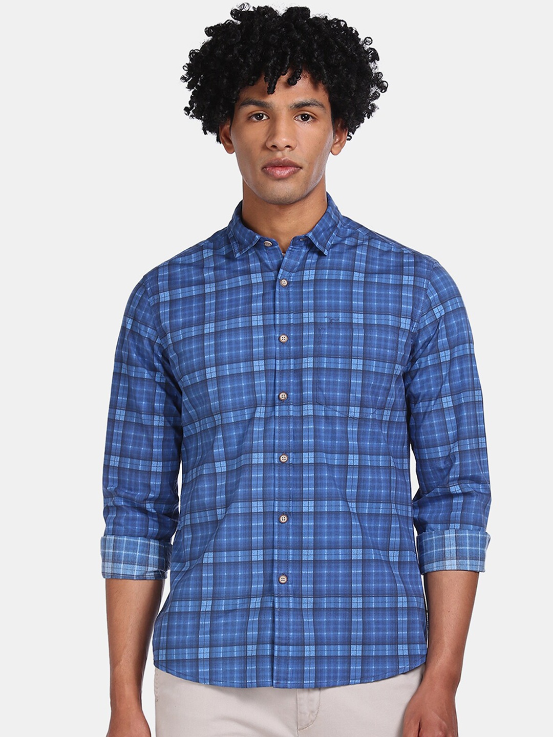 

Flying Machine Men Blue Regular Fit Checked Cotton Casual Shirt