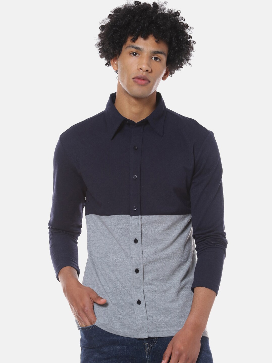 

Campus Sutra Men Blue Regular Fit Solid Casual Shirt