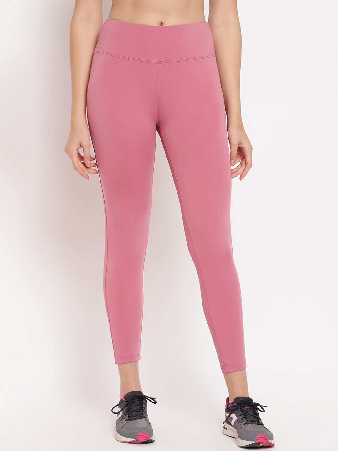 

Marc Loire Women Pink Solid Slim-Fit Dry-Fit Tights