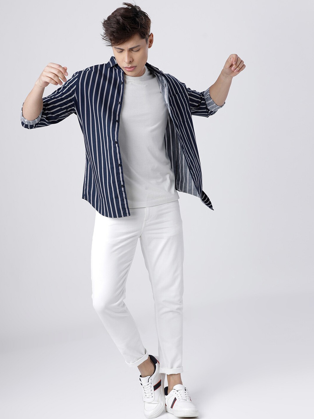 HIGHLANDER Men Navy Blue Slim Fit Striped Casual Shirt