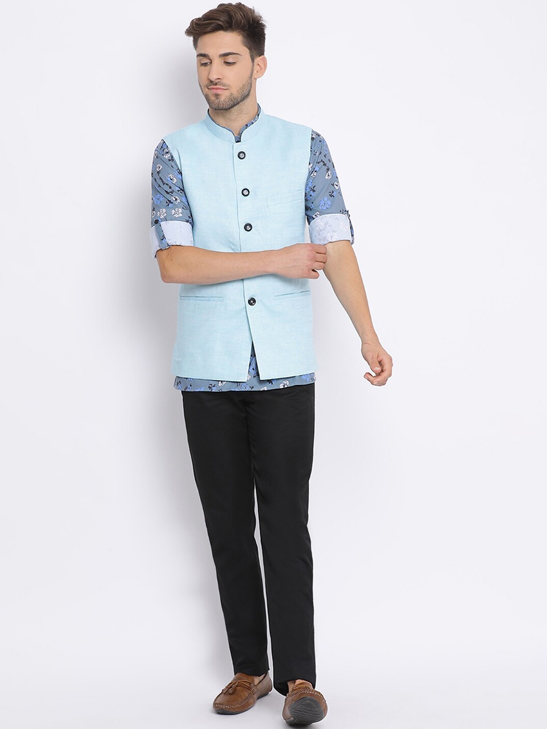 

Hangup Men Blue Printed Kurta with Trousers & Nehru Jacket