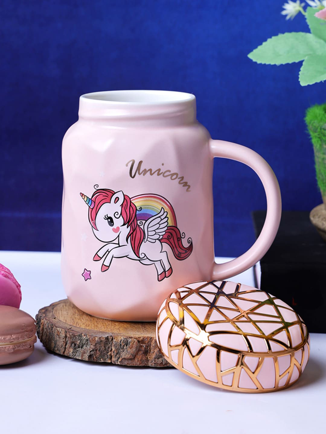 

A Vintage Affair- Home Decor Pink & Gold-TonedPrinted Ceramic Mugs Set