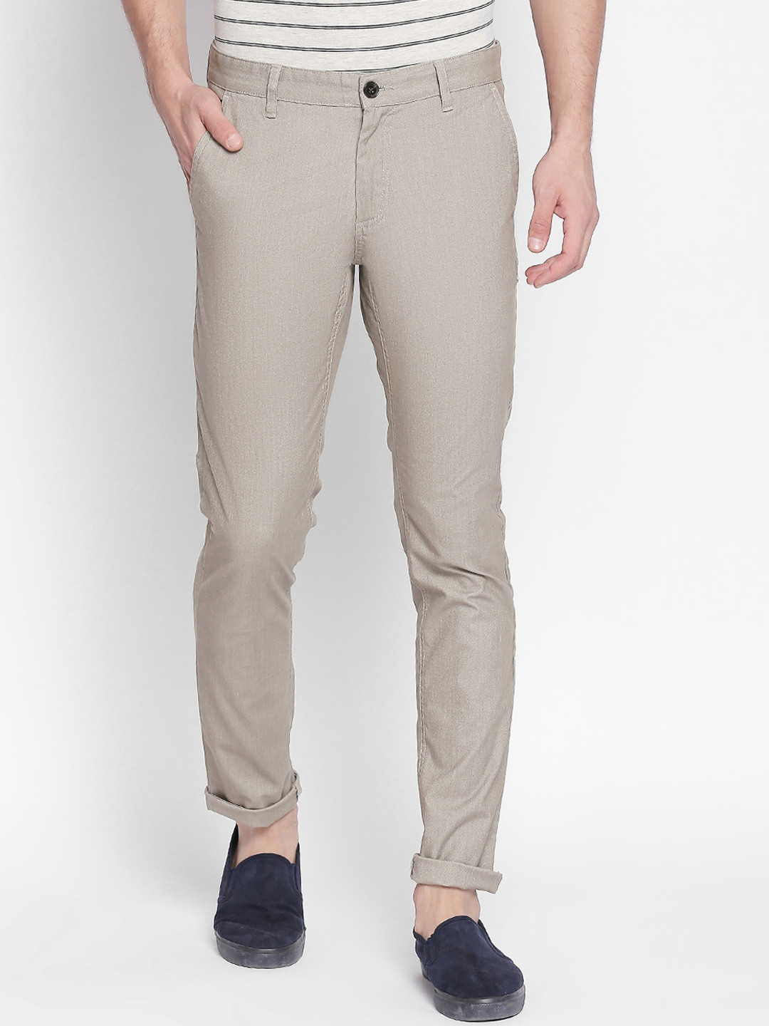 

BYFORD by Pantaloons Men Beige Slim Fit Solid Regular Trousers