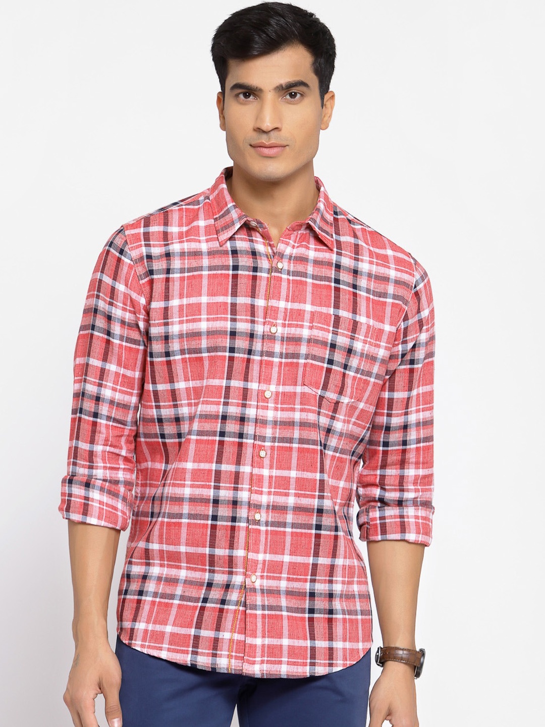 

Pepe Jeans Men Coral & Blue Regular Fit Checked Casual Shirt