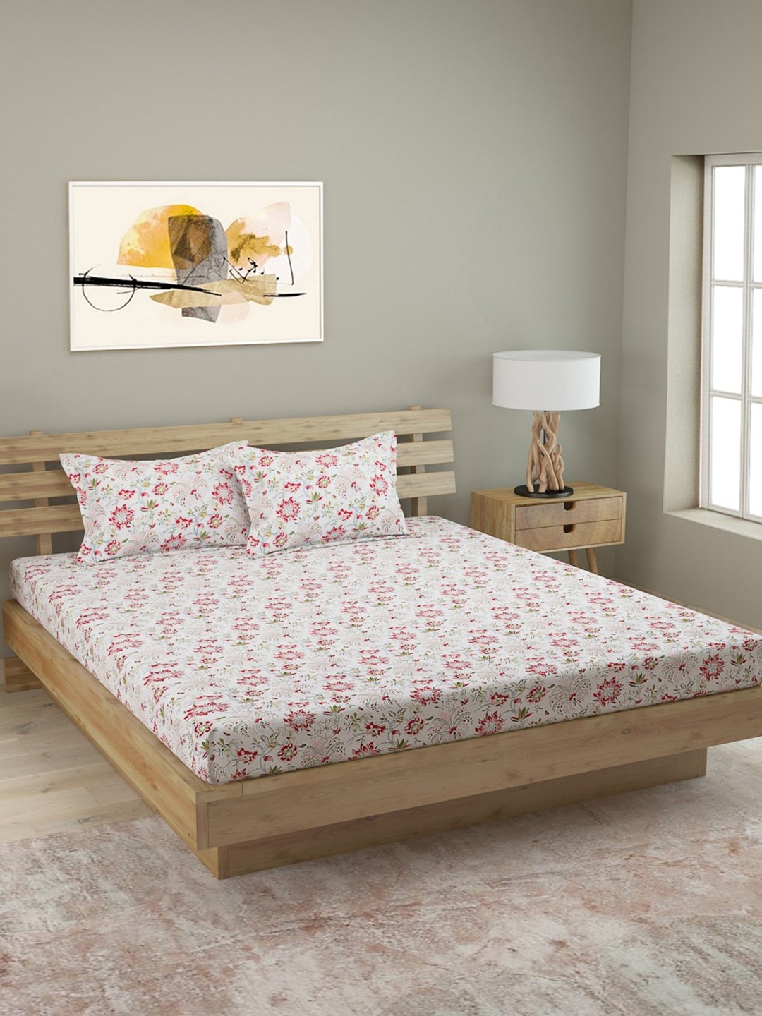 

ROMEE White & Red Floral 250 TC Cotton Queen Bedsheet with 2 Pillow Covers