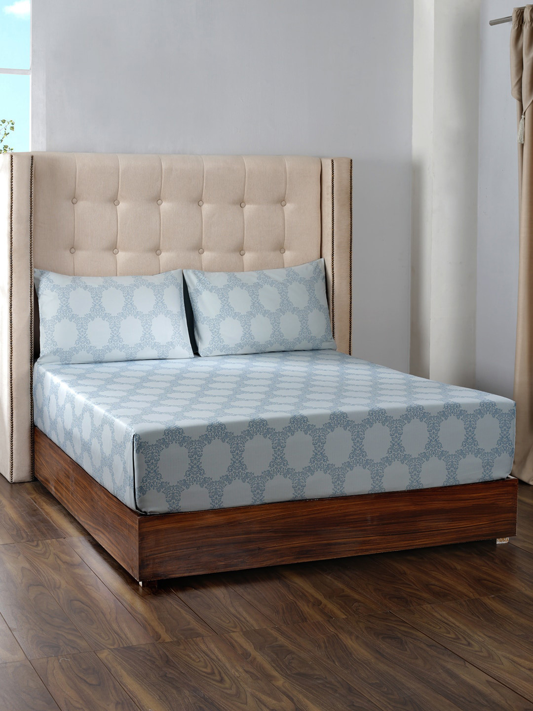 

MASPAR Blue Ethnic Motifs 400 TC Cotton 1 King Bedsheet with 2 Pillow Covers