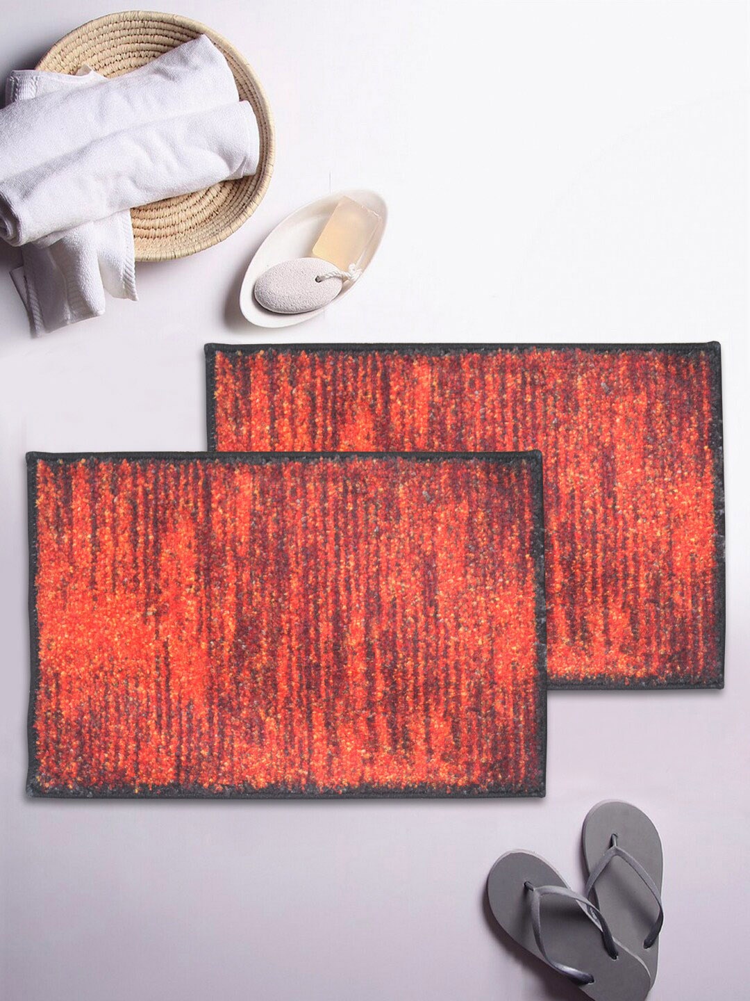 

BIANCA Set of 2 Printed Anti-Skid Rectangular Bath Rugs, Red
