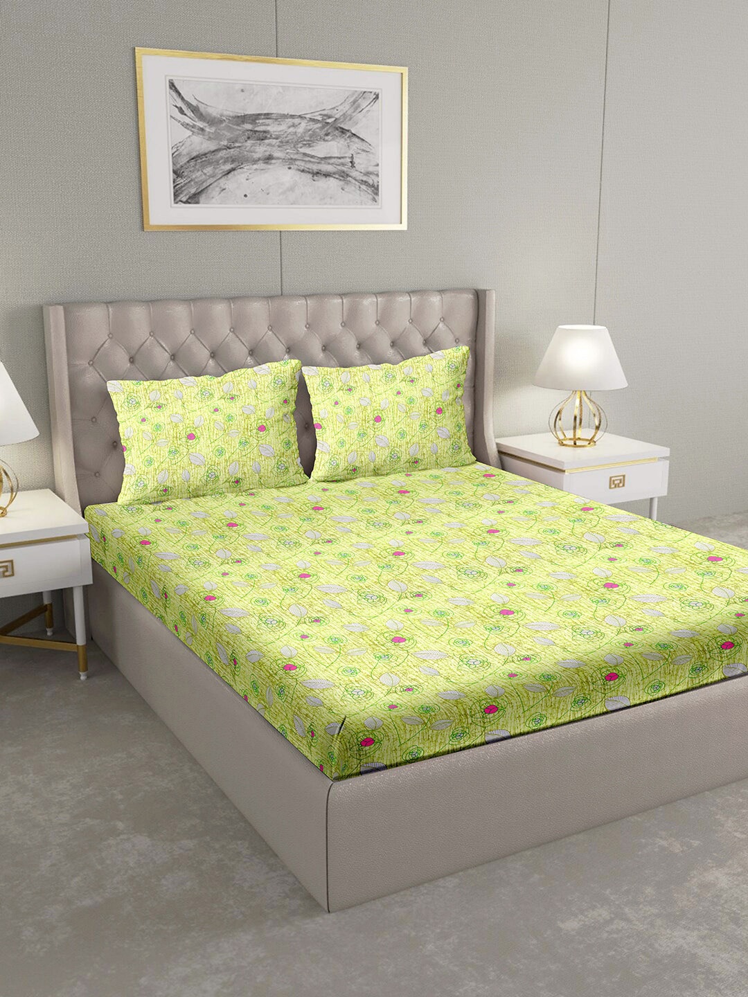 

BELLA CASA Lime Green & Pink Floral 124 TC Cotton 1 Extra Large Bedsheet with 2 Pillow Covers