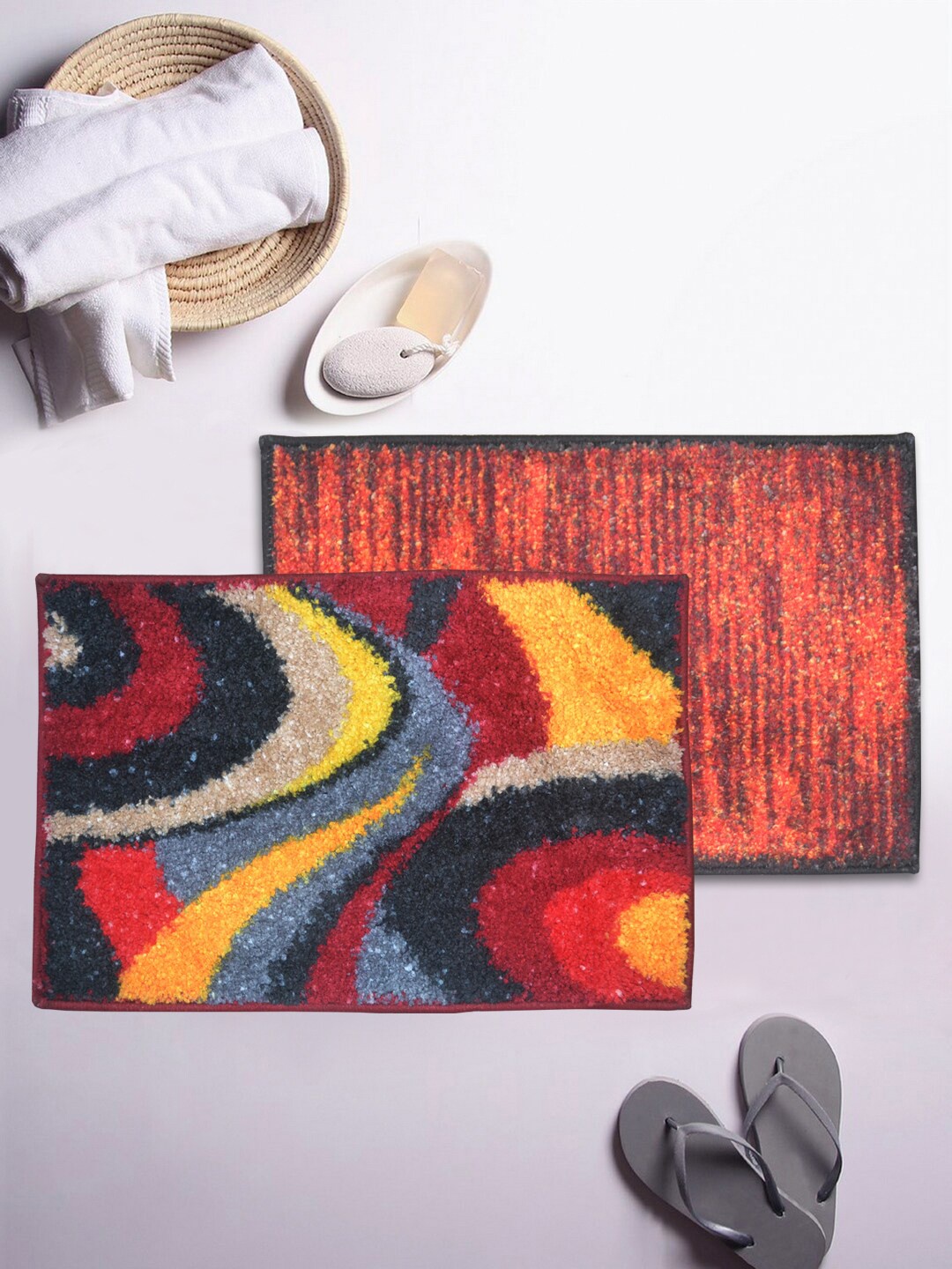 

BIANCA Set Of 2 Printed Microfibre Anti-Skid Bath Rugs, Red