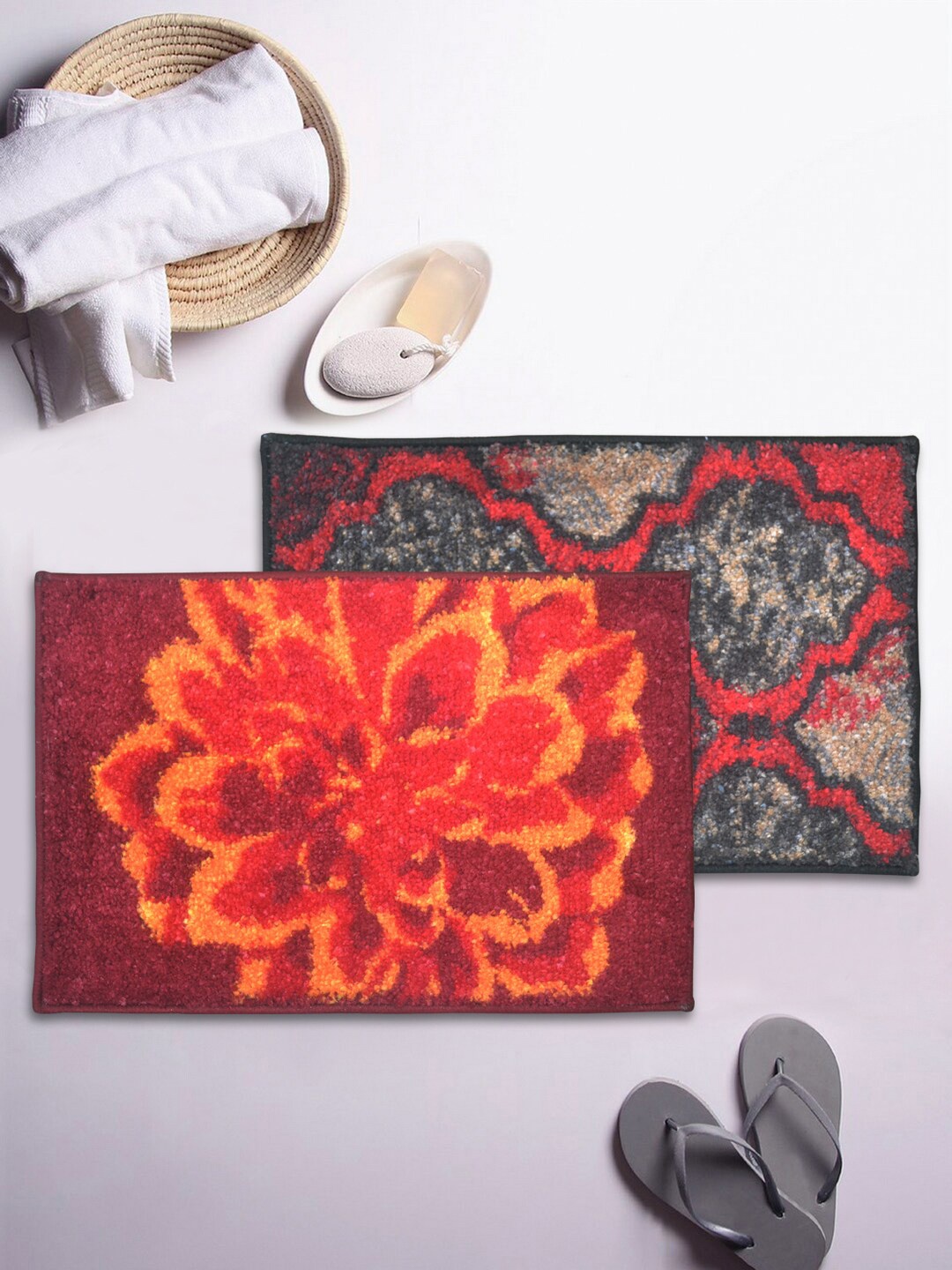 

BIANCA Set Of 2 Printed 1850 GSM Microfibre Anti-Skid Bath Rugs, Red