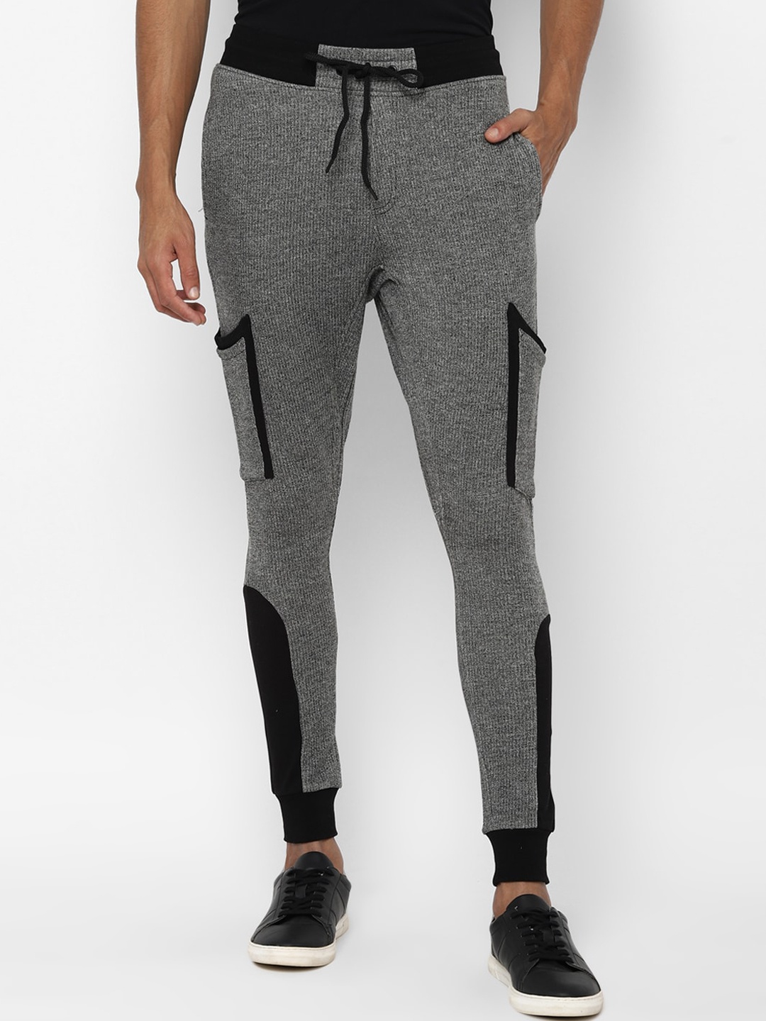 

Allen Solly Men Grey Melange & Black Colourblocked Straight Fit Joggers