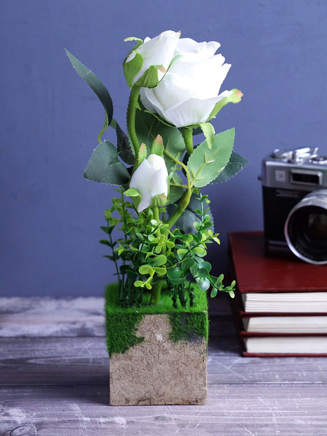 

A Vintage Affair- Home Decor White & Green Artificial Bella Flower With Pot