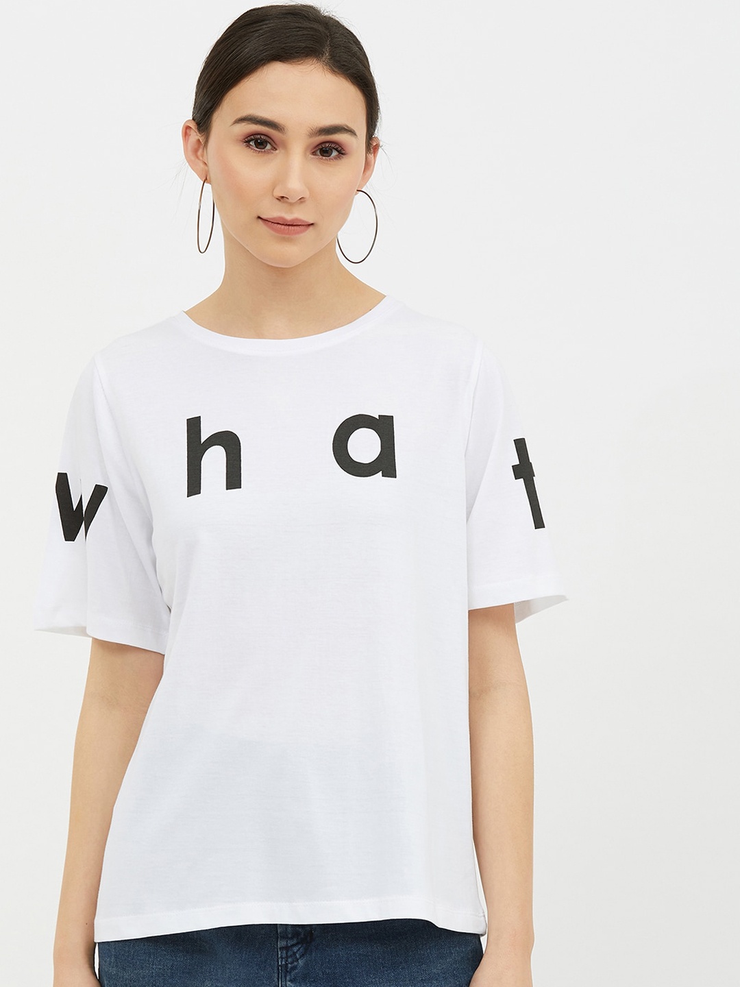 

Harpa Women White Solid Round Neck T-shirt